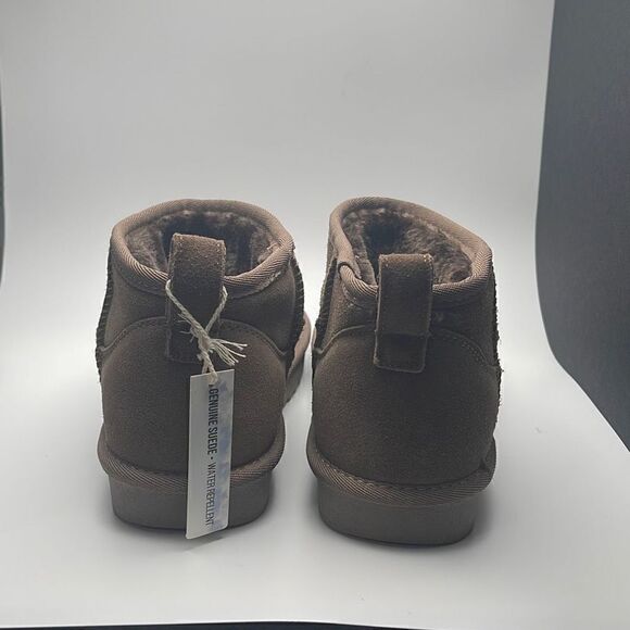 CUSHIONAIRE Women's Genuine Suede pull on boot 8 BROWN - Picture 7 of 7